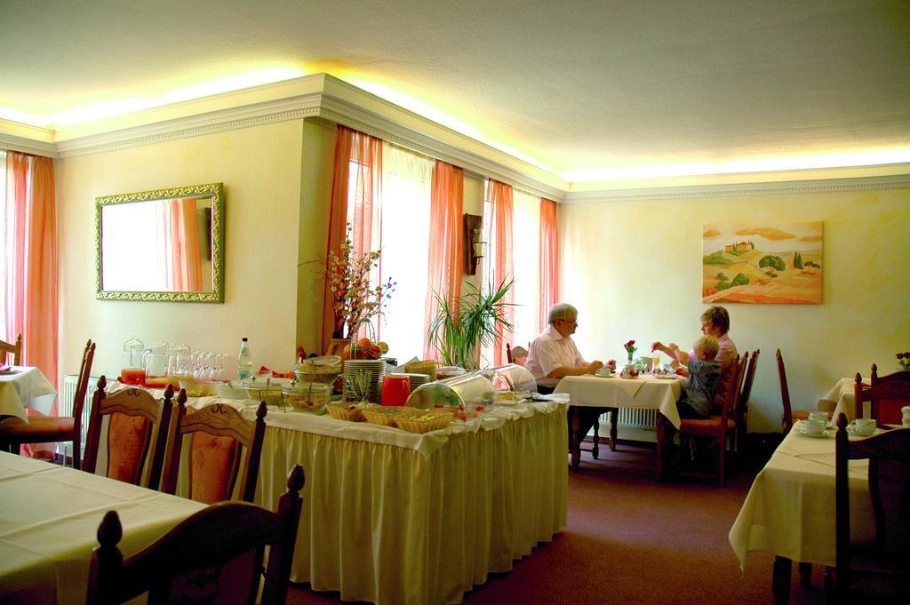 Zum Neuen Schwan Hotell Walluf Eksteriør bilde