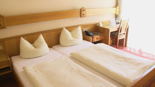 Zum Neuen Schwan Hotell Walluf Eksteriør bilde