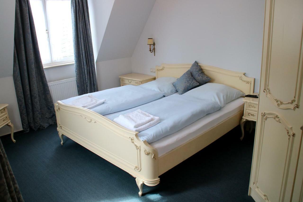 Zum Neuen Schwan Hotell Walluf Eksteriør bilde