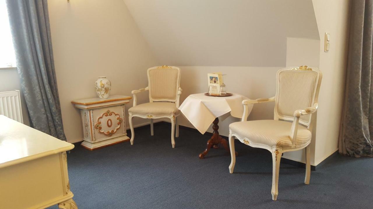 Zum Neuen Schwan Hotell Walluf Eksteriør bilde