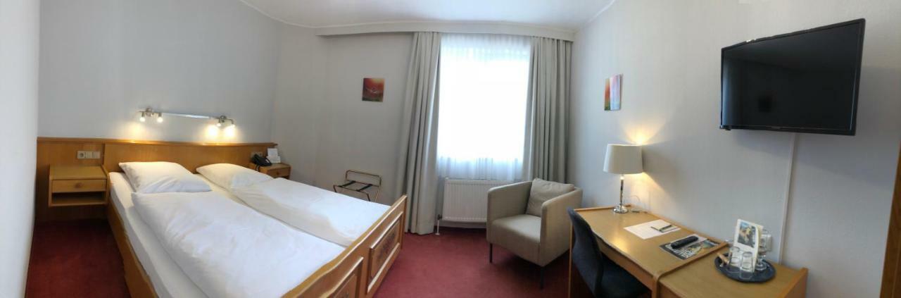 Zum Neuen Schwan Hotell Walluf Eksteriør bilde